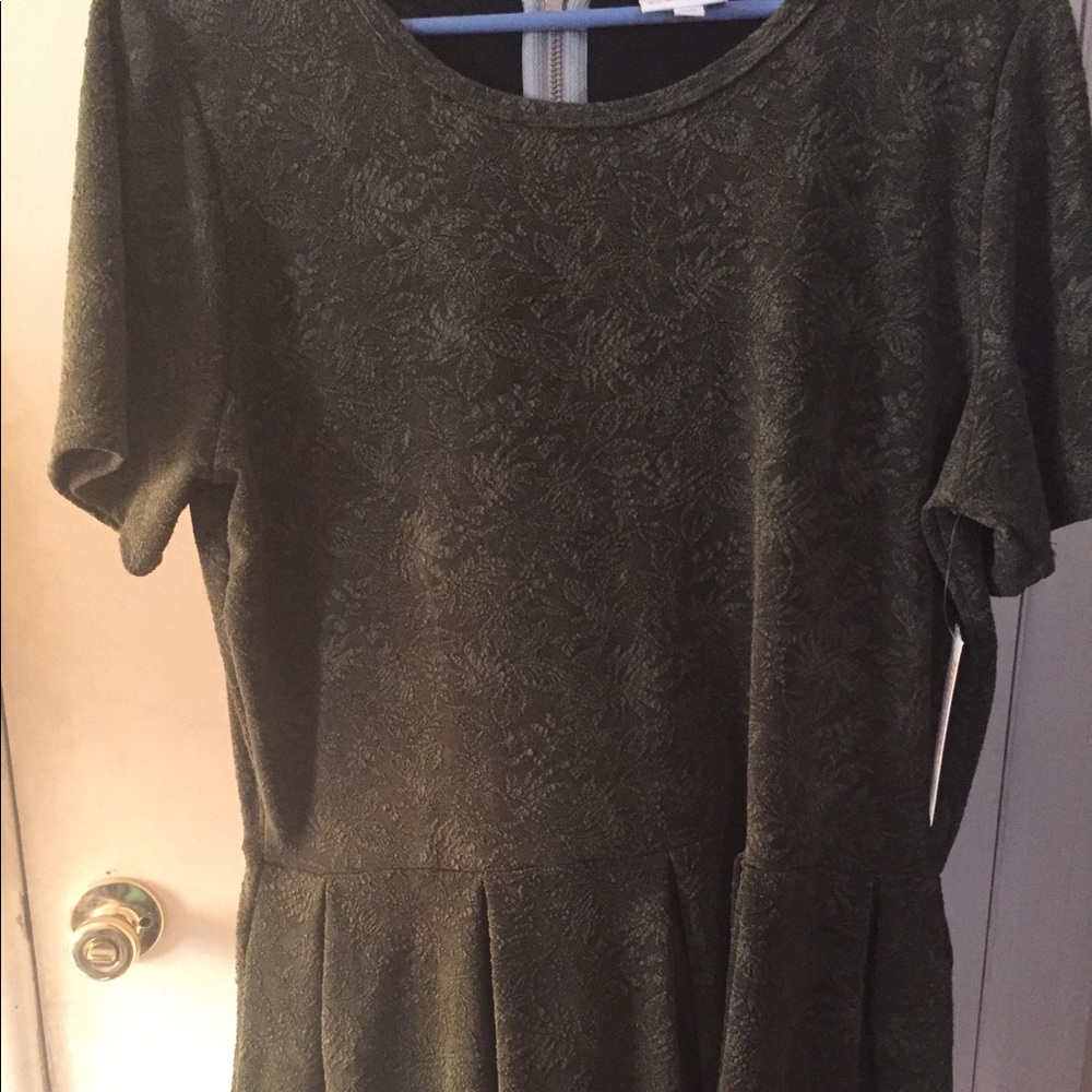 LuLaRoe Amelia 3XL - BNWT - olive green